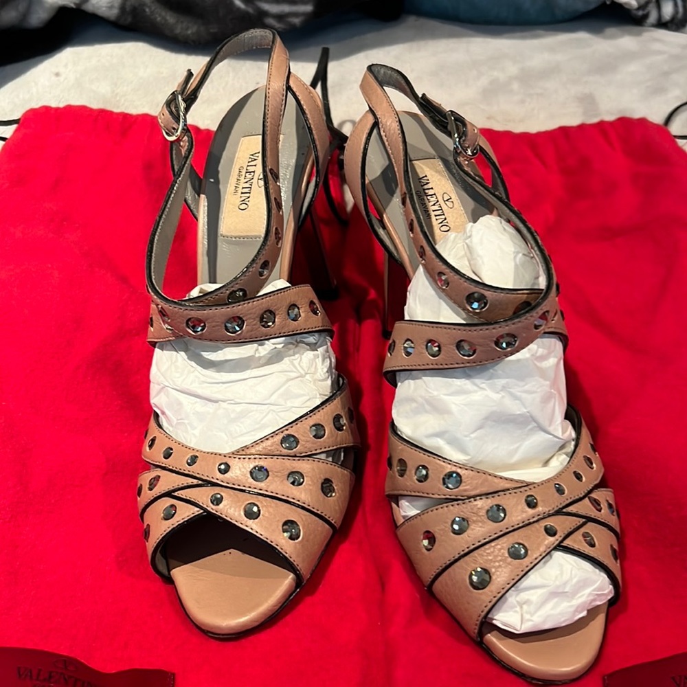 Womens sandals